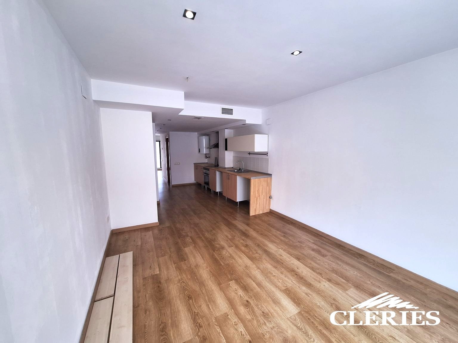 /RealEstateImages/6867/20260401_132529 [Resolucion de Escritorio].jpg